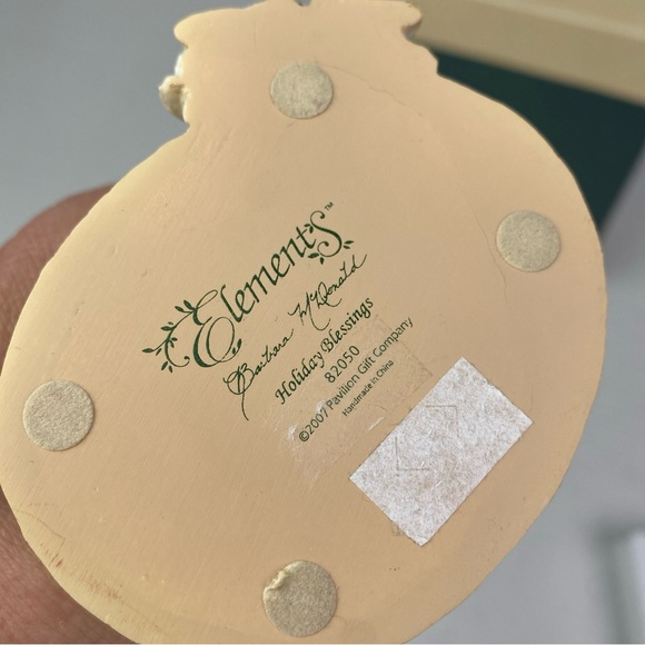 Elements Holiday Blessing 82050 Collectible Figurine Angel Barbara McDonald 2007 - Picture 6 of 8